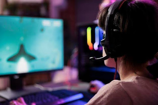 【eスポーツ】いまさら聞けない？！人気の種目を初心者向けに解説！